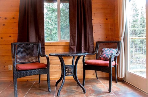 Cooper Landing Cabin | Rustic Log Cabin on the Banks of Kenai Lake, Alaska