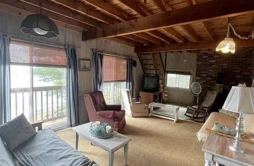 Sebago Cabin | Rustic Pet-Friendly Cabin with Fire Pit on the Beach of Sebago Lake, Maine
