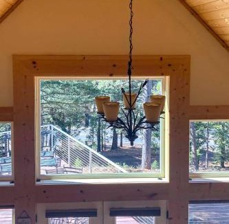 East Shore House | Rustic Retreat w/Deck: Steps From Lake Almanor!