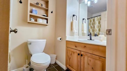 Eden House | Rustic Ridge MH304 Near Powder Mtn Hot Tub