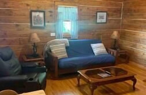 Savanna Cabin | Rustic River Cabin 9