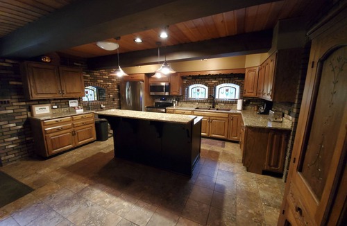 Attica Villa | Rustic Secluded Villa Located on Shawnee Lake - Converted Boy Scout Lodge