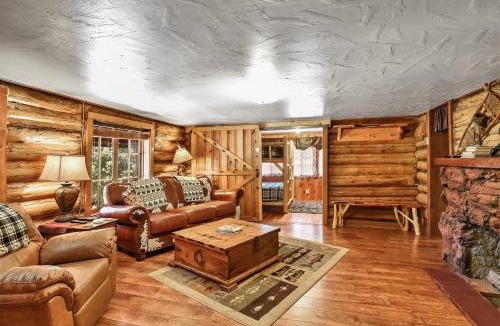 Parks Villa | Rustic Star Authentic Log Cabin in the Woods Near the Grand Canyon Flagstaff Williams