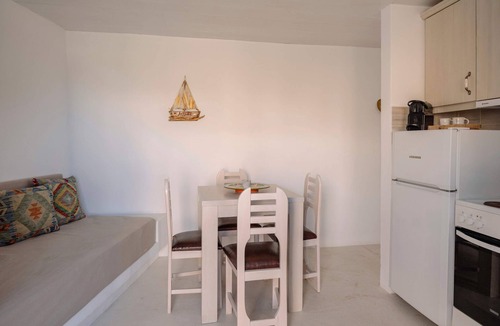 Ano Meria House | Rustic Stone House in the Heart of Folegandros