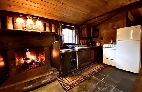 Lisbon House | Rustic Studio Cabin Rental in the Heart of the White Mountains in New Hampshire