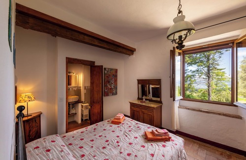 Montalcino House | Rustic-style apartment in a family-run Tuscan farmhouse