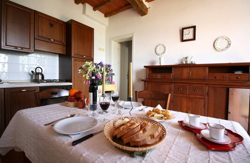 Ponte di Gabbiano House | Rustic Tuscan Farmhouse