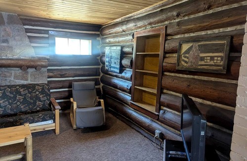 Hayward Cabin | Rustic Two-Story Cabin Rental with Lake Access in Hayward, Wisconsin