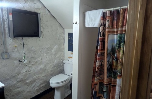Hayward Cabin | Rustic Two-Story Cabin Rental with Lake Access in Hayward, Wisconsin