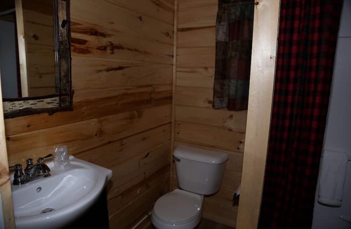 Schroon Lake Cabin | Rustic Vacation Rental for Couples near Hoffman Notch, New York
