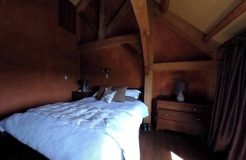 Waharoa Cabin | Rustic Vacation Rental for a Relaxing Getaway near Tauranga, North Island