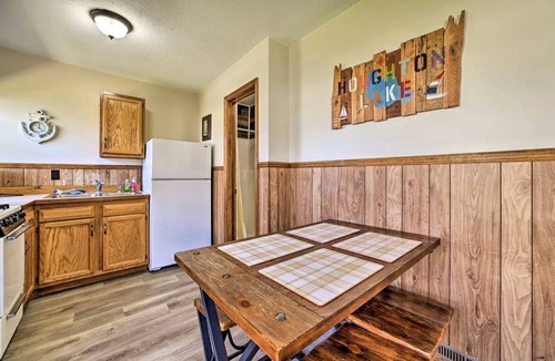 Houghton Lake Cabin | Rustic Waterfront Cabin with Fire Pit in Houghton Lake, Michigan