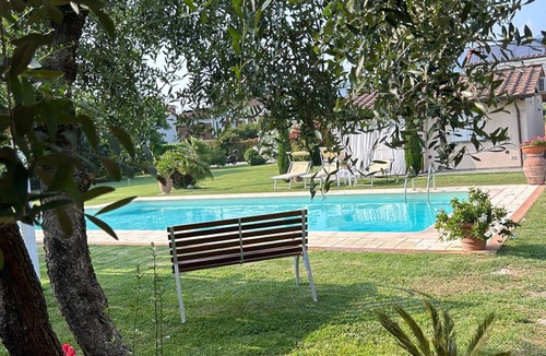 Capannori Villa | Rustico Del Chiasso - Villa with Private Pool