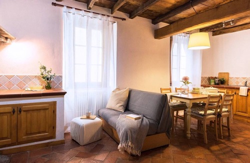 Molina Apartment | Rustico ed Elegante Molina 3