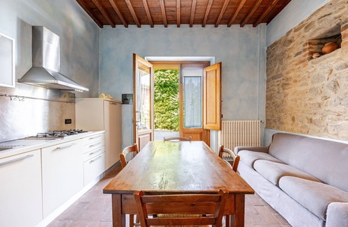 Castelfranco di Sopra House | Rustico Toscano con Comfort e Piscina con Wi-Fi