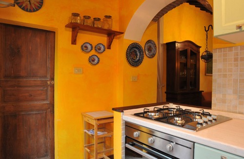 Umbertide Villa | Rustikale Villa mit Pool direkt am Tiber gelegen