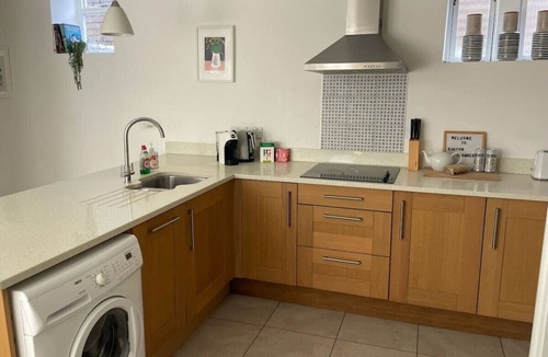 St Ives Apartment | Ruston Chambers Free parking, luxury 2 bedroom