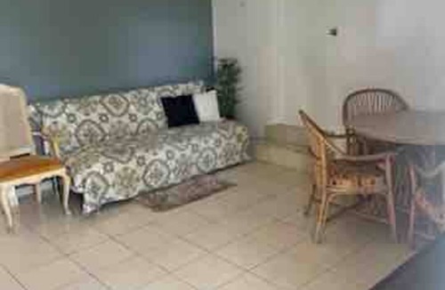 Guayabo House | Ruth’s Illusion 1 bdrm Apt. Self check, AC,