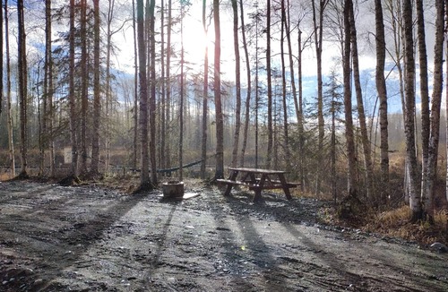 Willow RV Rental | RV Site #2 at Creekside Campground