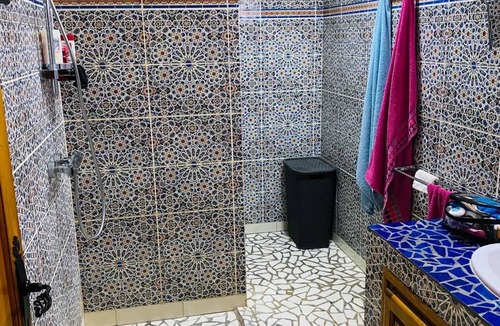 Massa House | Ryad Marocain Proche D'agadir 15 Personnes - 6 Chambres - 3 sdb - 1 Piscine