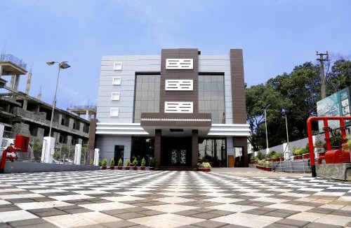 Kottakkal Hotel | Rydges Inn