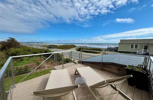 Rye Beach Apartment | Rye Beach-200 ft from Beach w/Ocean View Deck