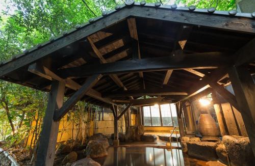 Yamakawa Onsen Hotel | Ryokan Wakaba
