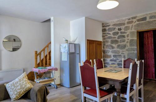 Saint-Front House | Séjour rustique proche des Estables et du Puy-en-Velay - FR-1-582-533