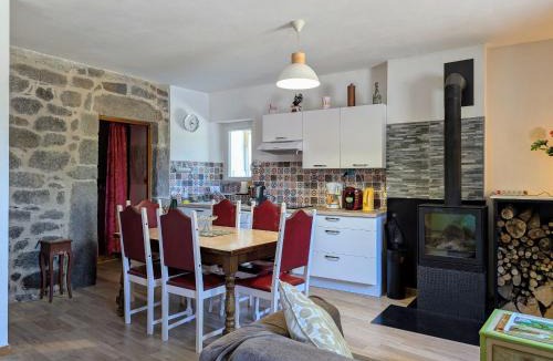 Saint-Front House | Séjour rustique proche des Estables et du Puy-en-Velay - FR-1-582-533