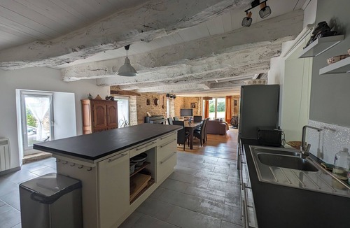 Pluvigner Cottage | Séjour Tranquille au Coeur du Morbihan - Renovated Traditional Stone House