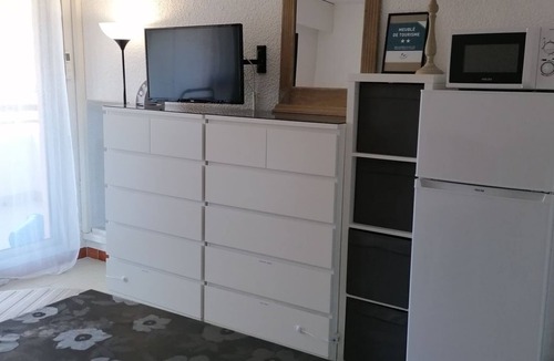 Cavalaire-sur-Mer Apartment | Sémaphore by Interhome