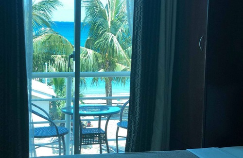 Caticlan Hotel | S-E Hotel and Residence