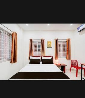 Narasapura Hotel | S G R Paradise