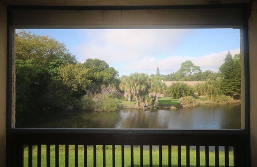 Gulf Gate Estates Condo | s!Great VALUE!Heated Pool!SUMMER SEASON SPECIAL, CLOSE TO SIESTA KEY, Free WiFi!