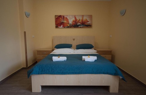 Maribor Hotel | S Hotel - Simple City Centre Stay