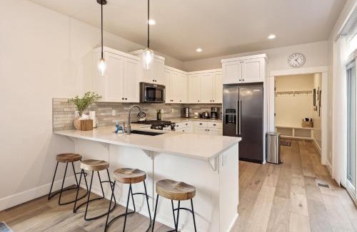 Century West House | S'More Bend home