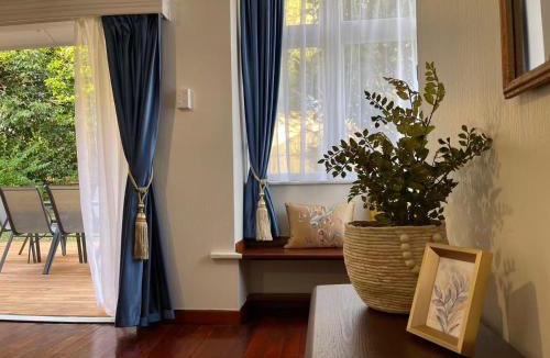 Hamilton Lake Villa | S&N Spacious 3BR 2Bath with Parking opposite Waikato Hospital & Near Lake