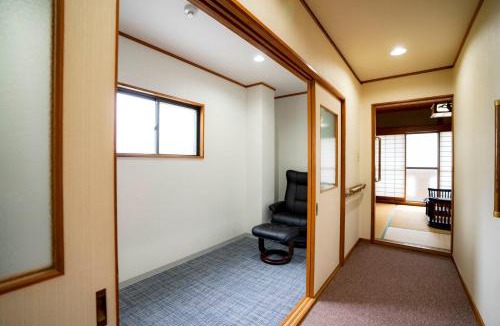 Naniwa House | S-Presso Central Villa