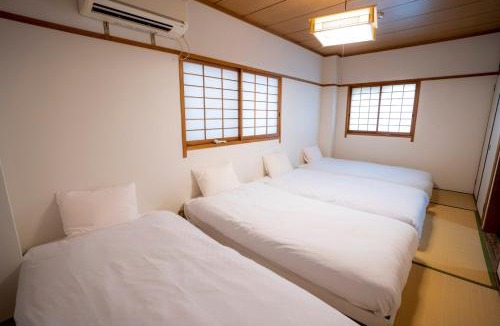 Naniwa House | S-Presso Central Villa