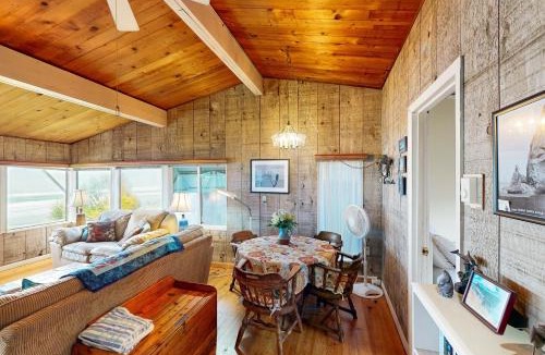 Arch Cape House | S.S. Rose Haven