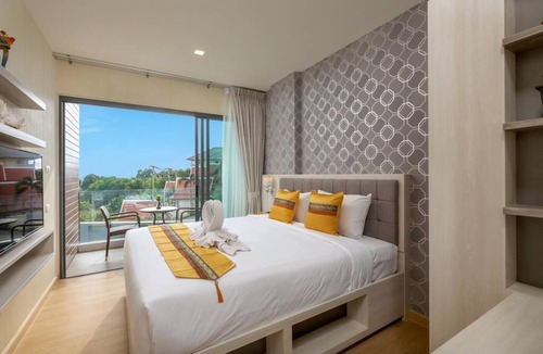 Kata Resort | S2- Deluxe sea view