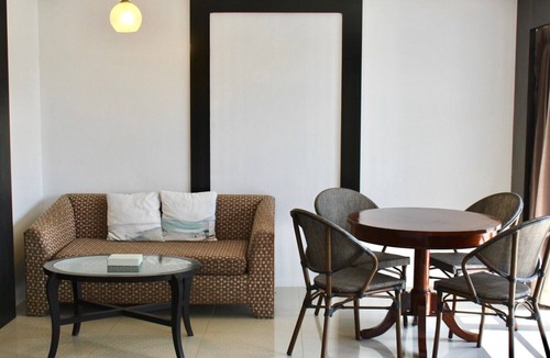 Ban Bang Saen Hotel | S2 Hotel