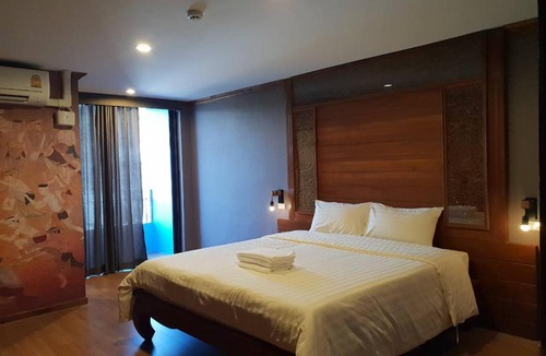 Chang Phueak Hotel | S48 Hotel