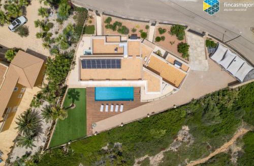 Cala Pi Villa | Sa cova blanca