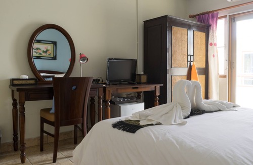 Bang Bua Thong Hotel | Sabaidee Residence