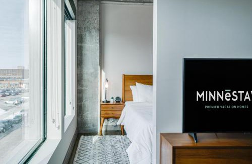 Warehouse District Apartment | Sable 302 - Alcove