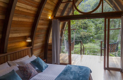 Mindo Cabin | Sacha Urco Lodge -Private Cloud Forest Reserve in Mindo-4x4 Recommended March-April