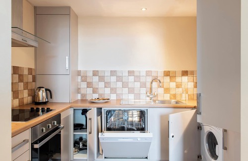 Reading Apartment | SACO Reading - Castle Crescent