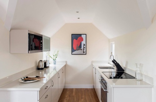 Reading Apartment | SACO Reading - Castle Crescent
