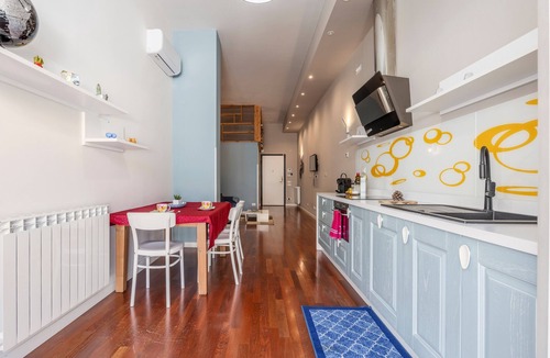 Palermo Apartment | Sacra Famiglia Ausonia Apartment: History and Modern Comfort by the Sea